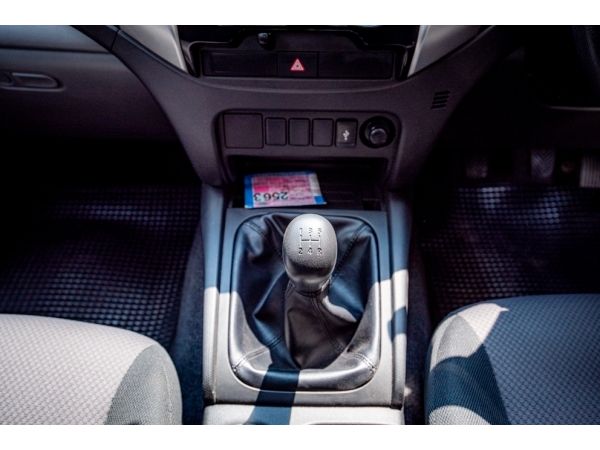 2019 Mitsubishi Triton 2.5 MEGA CAB  GLX Pickup MT รูปที่ 5